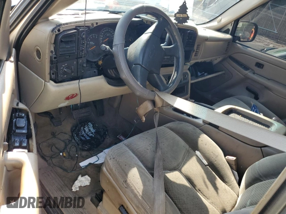 2004 Chevrolet Suburban LT z VIN 1GNFK16T94J220269, wystawiony jako Copart lot #55427185 z przebiegiem Nie podano mil oraz Szkoda całkowita • Salvage title. Historia ofert i sprzedaży dostępna na DreamBid. Obrazek 8.