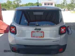 2016 Jeep Renegade Sport with VIN ZACCJAAT4GPD76634, listed as a IAAI auction lot 41793007 with 143,716 mi miles and . Bid and sale history available at carsss.com. Image 16.