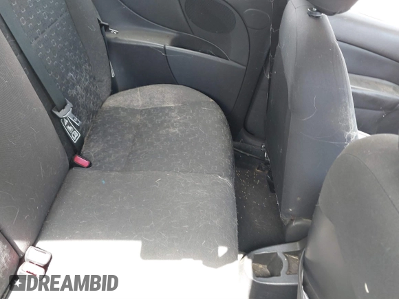 2004 Ford Focus with VIN 3FAHP31Z14R100908, listed as a IAAI auction lot 41894724 with 221,016 mi miles and . Bid and sale history available at DreamBid. Image 8.