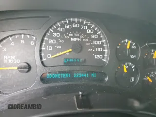 2005 GMC Yukon XL SLE with VIN 1GKEC16Z25J174781, listed as a Copart auction lot 77682034 with 223,441 mi miles and Clean Title. Bid and sale history available at DreamBid. Image 9.