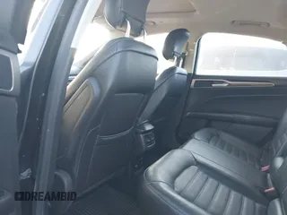 2013 Ford Fusion SE Hybrid с VIN 3FA6P0LU3DR351906, выставлен на аукционе IAAI как лот 42841416 с пробегом 243 206 миль миль и . История ставок и продаж доступна на DreamBid. Изображение 8.