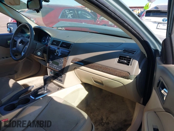 2009 Mercury Milan Premier with VIN 3MEHM08169R615068, listed as a IAAI auction lot 40395460 with 162,549 mi miles and . Bid and sale history available at DreamBid. Image 5.