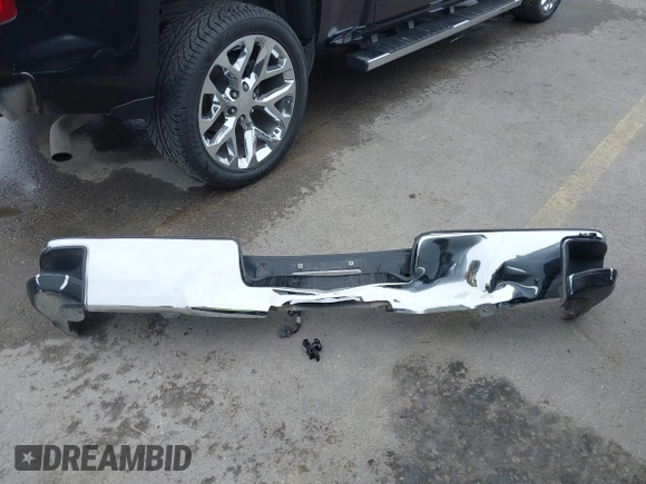 2017 Chevrolet Silverado 1500 LTZ with VIN 3GCUKSEC7HG135770, listed as a IAAI auction lot 41257645 with 155,364 mi miles and . Bid and sale history available at DreamBid. Image 12.