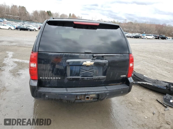 2008 Chevrolet Suburban LTZ with VIN 3GNFK16308G105020, listed as a Copart auction lot 51494565 with 190,246 mi miles and Salvage Title. Bid and sale history available at carsss.com. Image 6.
