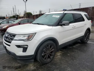 2019 Ford Explorer XLT with VIN 1FM5K7DH0KGB27796, listed as a Copart auction lot 49160255 with 108,207 mi miles and Salvage Title. Bid and sale history available at carsss.com. Image 1.