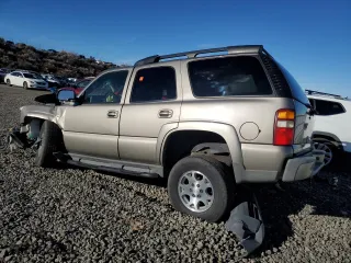 2003 Chevrolet Tahoe Z71 with VIN 1GNEK13T03R137393, listed as a Copart auction lot 86748334 with 0 mi miles and Salvage Title. Bid and sale history available at carsss.com. Image 2.