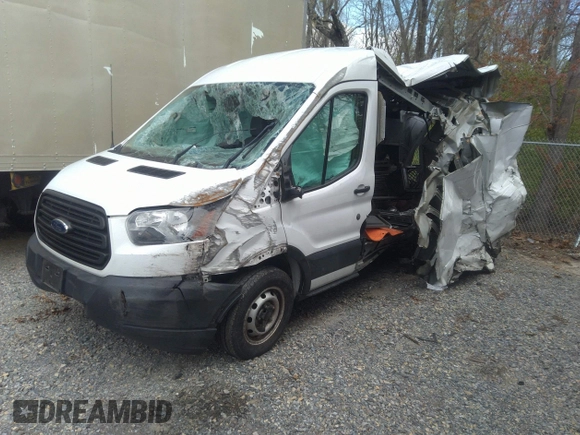 2019 Ford Transit with VIN 1FTYR2CM9KKA81722, listed as a IAAI auction lot 41990481 with 101,540 mi miles. Bid and sale history available at carsss.com. Image 2.