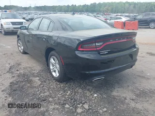 2023 Dodge Charger SXT z VIN 2C3CDXBG8PH607746, wystawiony jako IAAI lot #41856107 z przebiegiem 42 519 mil mil oraz . Historia ofert i sprzedaży dostępna na DreamBid. Obrazek 3.