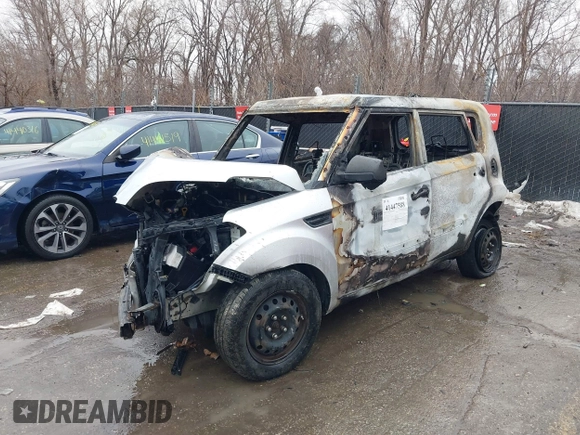 2011 Kia Soul with VIN KNDJT2A14B7284256, listed as a IAAI auction lot 41447588 with 1 mi miles. Bid and sale history available at carsss.com. Image 16.