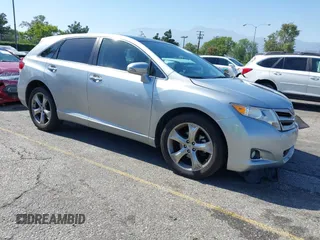 2015 Toyota Venza XLE with VIN 4T3ZK3BB0FU074461, listed as a IAAI auction lot 42344893 with 92,006 mi miles and . Bid and sale history available at DreamBid. Image 1.