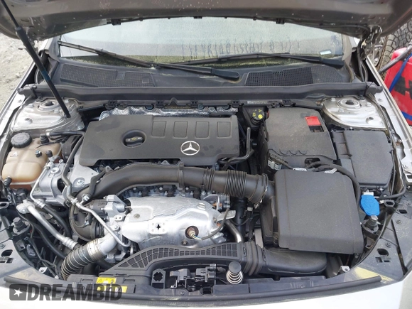 2019 Mercedes-Benz A 220 with VIN WDD3G4EBXKW034950, listed as a IAAI auction lot 41905976 with 111,102 mi miles and . Bid and sale history available at DreamBid. Image 10.