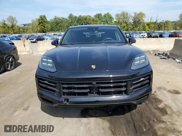 2024 Porsche Cayenne with VIN WP1BA2AY4RDA51284, listed as a Copart auction lot 71919964 with 10,821 mi miles and Salvage title. Bid and sale history available at DreamBid. Image 5.