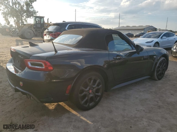 2017 FIAT 124 Spider Elaborazione Abarth with VIN JC1NFAEK0H0125609, listed as a Copart auction lot 73993484 with 0 mi miles and Salvage Title. Bid and sale history available at carsss.com. Image 3.