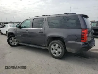 2010 Chevrolet Suburban LT with VIN 1GNUCJE06AR291731, listed as a Copart auction lot 42955925 with 256,389 mi miles and Salvage Title. Bid and sale history available at carsss.com. Image 2.