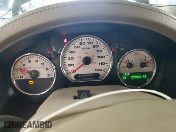 2005 Ford F-150 XLT с VIN 1FTPW14535FA77412, выставлен на аукционе Copart как лот 54566805 с пробегом 250 586 миль миль и Чистый • Clean title. История ставок и продаж доступна на DreamBid. Изображение 9.