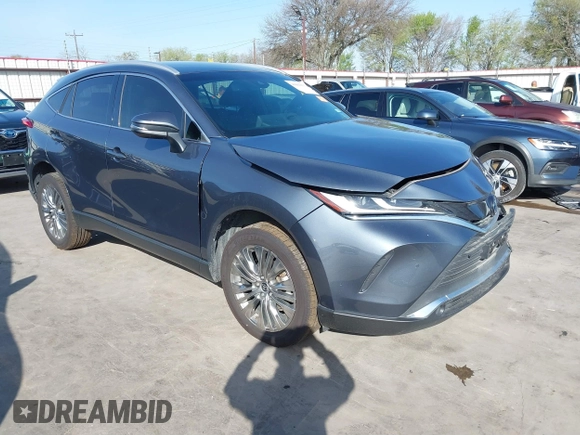 2022 Toyota Venza LE with VIN JTEAAAAH1NJ117577, listed as a IAAI auction lot 41803675 with 34,562 mi miles. Bid and sale history available at carsss.com. Image 1.