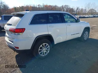 2022 Jeep Grand Cherokee WK Laredo X with VIN 1C4RJFAG8NC120492, listed as a IAAI auction lot 40787713 with 67,688 mi miles. Bid and sale history available at carsss.com. Image 4.