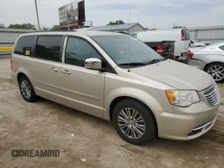 2014 Chrysler Town & Country Touring-L with VIN 2C4RC1CG3ER232148, listed as a Copart auction lot 53854975 with 124,024 mi miles and Clean Title. Bid and sale history available at carsss.com. Image 4.