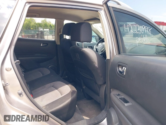 2013 Nissan Rogue S with VIN JN8AS5MV6DW601616, listed as a IAAI auction lot 42230998 with 119,521 mi miles and . Bid and sale history available at DreamBid. Image 8.