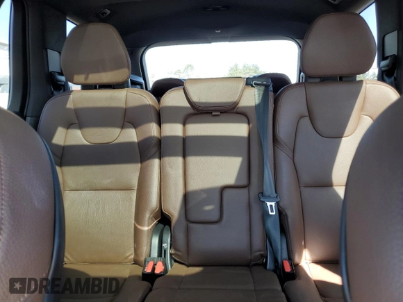 2023 Volvo XC90 Plus with VIN YV4062PN8P1984589, listed as a Copart auction lot 48710965 with 26,945 mi miles and Salvage Title. Bid and sale history available at carsss.com. Image 10.
