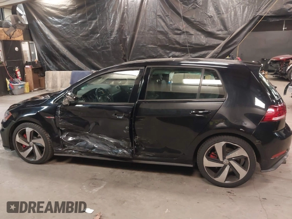 2019 Volkswagen GTI S с VIN 3VW5T7AU0KM025789, выставлен на аукционе IAAI как лот 41214585 с пробегом 71 624 миль миль и . История ставок и продаж доступна на DreamBid. Изображение 14.