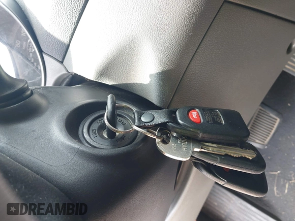 2015 Hyundai Elantra SE with VIN 5NPDH4AE9FH549073, listed as a IAAI auction lot 42113615 with 124,115 mi miles and . Bid and sale history available at DreamBid. Image 11.