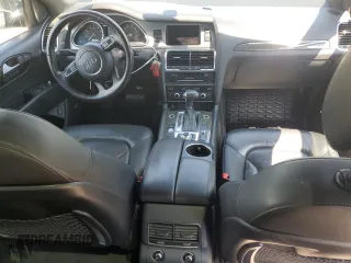 2015 Audi Q7 S line Prestige z VIN WA1DGAFE9FD008020, wystawiony jako Copart lot #56823245 z przebiegiem 162 087 mil mil oraz Szkoda całkowita • Salvage title. Historia ofert i sprzedaży dostępna na DreamBid. Obrazek 8.
