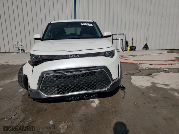 2025 Kia Soul LX with VIN KNDJ23AU4S7926803, listed as a Copart auction lot 45175715 with 4,194 mi miles and Salvage Title. Bid and sale history available at carsss.com. Image 5.