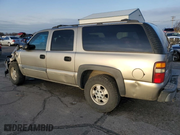 2002 Chevrolet Suburban Z71 with VIN 3GNFK16ZX2G218257, listed as a Copart auction lot 85267134 with 207,056 mi miles and Salvage Title. Bid and sale history available at carsss.com. Image 2.