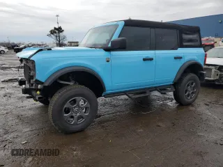 2023 Ford Bronco with VIN 1FMEE5BP9PLB15828, listed as a Copart auction lot 47347135 with 11,370 mi miles and Clean Title. Bid and sale history available at carsss.com. Image 1.