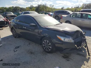 2018 Nissan Altima 2.5 S with VIN 1N4AL3APXJC182059, listed as a Copart auction lot 50519305 with 198,460 mi miles and Salvage Title. Bid and sale history available at carsss.com. Image 4.