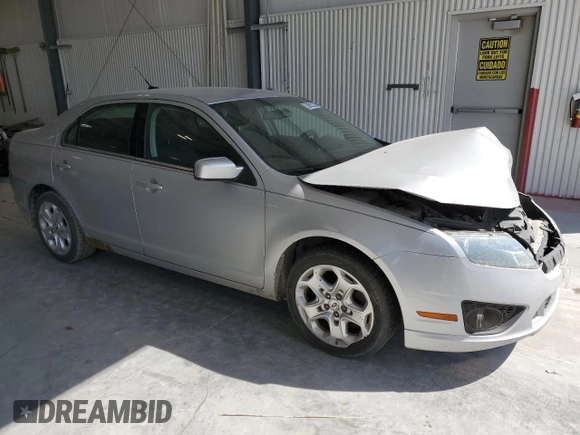 2010 Ford Fusion SE with VIN 3FAHP0HA4AR285577, listed as a Copart auction lot 52862235 with 201,879 mi miles and Salvage Title. Bid and sale history available at carsss.com. Image 4.