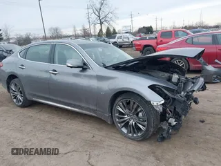 2017 Infiniti Q70L 3.7 with VIN JN1BY1PR9HM210745, listed as a IAAI auction lot 41511737 with 75,978 mi miles. Bid and sale history available at carsss.com. Image 1.