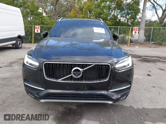 2017 Volvo XC90 Momentum with VIN YV4A22PK7H1110760, listed as a IAAI auction lot 41528500 with 97,610 mi miles. Bid and sale history available at carsss.com. Image 12.