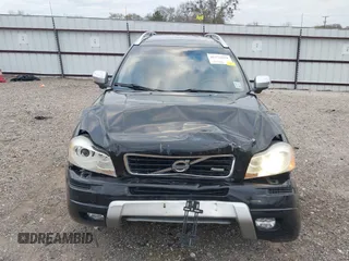 2014 Volvo XC90 R-Design with VIN YV4952CF3E1688921, listed as a IAAI auction lot 41172394 with 102,986 mi miles and . Bid and sale history available at DreamBid. Image 10.