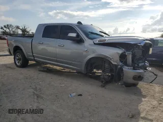 2022 Ram 2500 Limited z VIN 3C6UR5TL7NG105297, wystawiony jako Copart lot #66667114 z przebiegiem 69 428 mil mil oraz Szkoda całkowita • Salvage title. Historia ofert i sprzedaży dostępna na DreamBid. Obrazek 4.