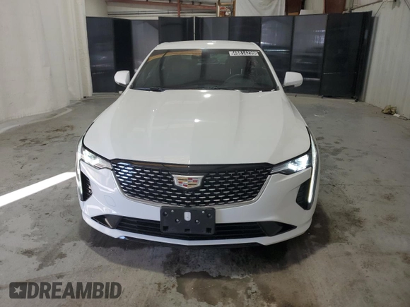 2024 Cadillac CT4 Luxury z VIN 1G6DA5RK5R0131912, wystawiony jako Copart lot #48814235 z przebiegiem 20 798 mil mil oraz Czysty tytuł • Clean title. Historia ofert i sprzedaży dostępna na DreamBid. Obrazek 5.