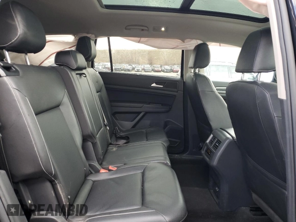 2021 Volkswagen Atlas SE with VIN 1V2RR2CA8MC527090, listed as a Copart auction lot 50008125 with 51,086 mi miles and Salvage title. Bid and sale history available at DreamBid. Image 11.
