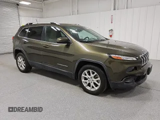 2015 Jeep Cherokee Latitude with VIN 1C4PJLCB4FW508004, listed as a Copart auction lot 54397815 with 66,434 mi miles and Clean Title. Bid and sale history available at DreamBid. Image 4.