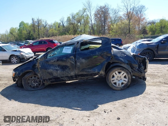 2013 Dodge Avenger SE with VIN 1C3CDZAB7DN580897, listed as a IAAI auction lot 41988683 with Not Provided miles and . Bid and sale history available at carsss.com. Image 15.