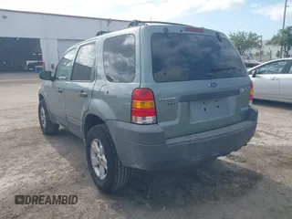 2007 Ford Escape XLT with VIN 1FMYU03187KA16422, listed as a IAAI auction lot 42168052 with 189,757 mi miles and . Bid and sale history available at DreamBid. Image 3.