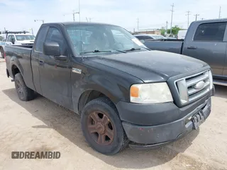 2007 Ford F-150 XL with VIN 1FTRF12237NA17267, listed as a IAAI auction lot 42047396 with 208,931 mi miles. Bid and sale history available at carsss.com. Image 1.