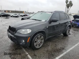 2013 BMW X5 xDrive35i with VIN 5UXZV4C54D0B05753, listed as a Copart auction lot 48157195 with 96,891 mi miles and Salvage Title. Bid and sale history available at carsss.com. Image 1.