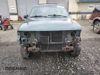 1997 Ford Explorer with VIN 1FMCU24E5VUB71602, listed as a Copart auction lot 87081674 with 193,534 mi miles and Salvage title. Bid and sale history available at DreamBid. Image 5.