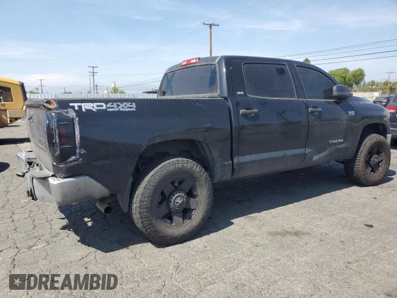 2014 Toyota Tundra SR5 z VIN 5TFDW5F15EX332916, wystawiony jako Copart lot #54068995 z przebiegiem 232 063 mil mil oraz Czysty tytuł • Clean title. Historia ofert i sprzedaży dostępna na DreamBid. Obrazek 3.