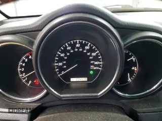 2004 Lexus RX 330 z VIN JTJGA31U040007404, wystawiony jako Copart lot #57972915 z przebiegiem 234 479 mil mil oraz Szkoda całkowita • Salvage title. Historia ofert i sprzedaży dostępna na DreamBid. Obrazek 9.