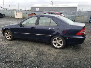 2007 Mercedes-Benz C 230 Sport z VIN WDBRF52H87F862300, wystawiony jako Copart lot #63979635 z przebiegiem 219 559 mil mil oraz Czysty tytuł • Clean title. Historia ofert i sprzedaży dostępna na DreamBid. Obrazek 2.