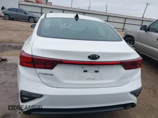 2021 Kia Forte LXS with VIN 3KPF24AD2ME312508, listed as a IAAI auction lot 38094780 with 65,314 mi miles. Bid and sale history available at carsss.com. Image 16.
