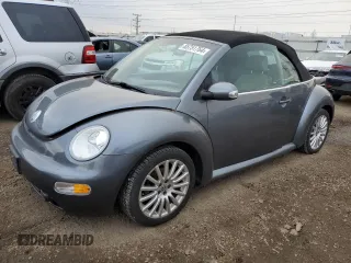 2004 Volkswagen Beetle GLS z VIN 3VWCM31Y24M344131, wystawiony jako Copart lot #85751764 z przebiegiem 81 562 mil mil oraz Czysty tytuł • Clean title. Historia ofert i sprzedaży dostępna na DreamBid. Obrazek 1.