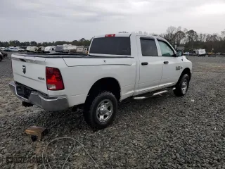 2014 Ram 2500 Tradesman with VIN 3C6UR5CL3EG250675, listed as a Copart auction lot 50128435 with 275,613 mi miles and Salvage Title. Bid and sale history available at carsss.com. Image 3.